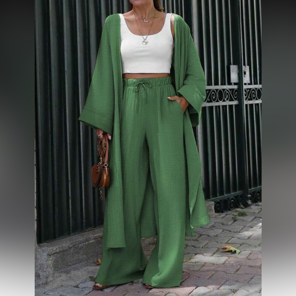 Elegant Green Women's Pants & Kimono Set